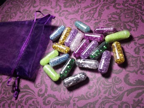 20 Glitter Pills In Organza Bag Sparkle Capsules Glitter Etsy