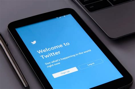 Twitter Trabaja En Una Herramienta Que Permite Guardar Tweets Save For