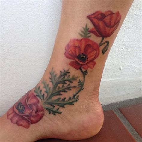 21 Traditional Poppy Tattoos