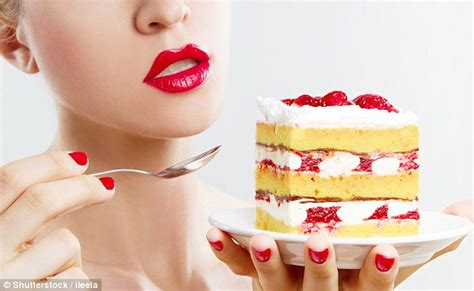 Eat Cake And Still Lose Weight Thanks To Mindfulness Diet Daily Mail Online