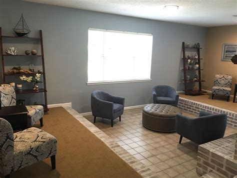 View 11 photos for 1375 st andrews dr, bushkill, pa 18324 a 3 bed, 2 bath, 1,646 sq. St. Andrews Apartments Apartments - Newport News, VA ...