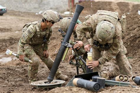 Us Army Mortars Support Iraqi Security Forces In Mosul Fight