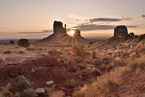 Monument Valley Sunrise Or Sunset Tour Compare Price 2024