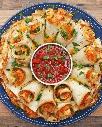 See more ideas about quesadilla, mexican food recipes, recipes. Blooming Quesadilla Ring #gameday #appetizer #movienight # ...