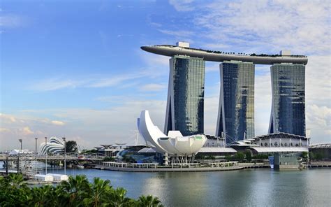 Mbs) is an integrated resort fronting marina bay within the downtown core district of singapore. Marina Bay Sands 5* luxury hotel photo, Singapore - HD ...