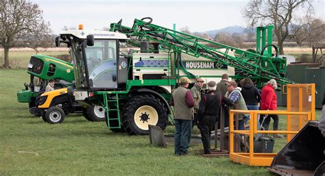 Auction Report Tidy Looking Gear Changes Hands At Farm Sale