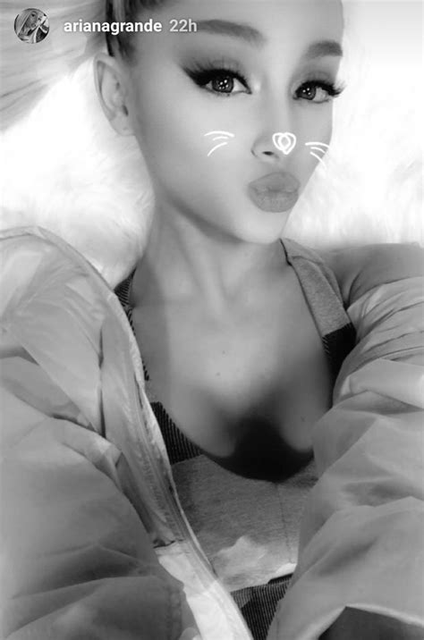 Ariana Grande Instagram Singer Flaunts Assets In Sexy Bedroom Display