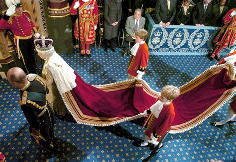 Queen Camilla To Wear Queen Elizabeths Coronation Robe Of State