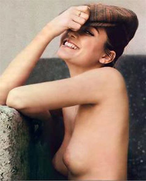 Vintage Actress Victoria Principal Nude Photos Scandal