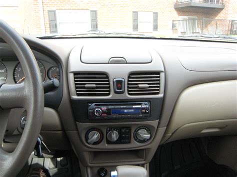 Vehicle overview nissan's smallest u.s. 2003 Nissan Sentra - Pictures - CarGurus