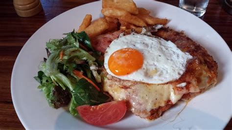 Swan Street (Richmond): UPDATED 2021 All You Need to Know Before You Go