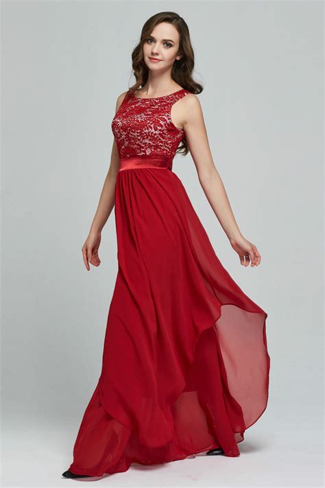20 Most Beautiful Red Dresses For Your Christmas Outfit Beautiful Red