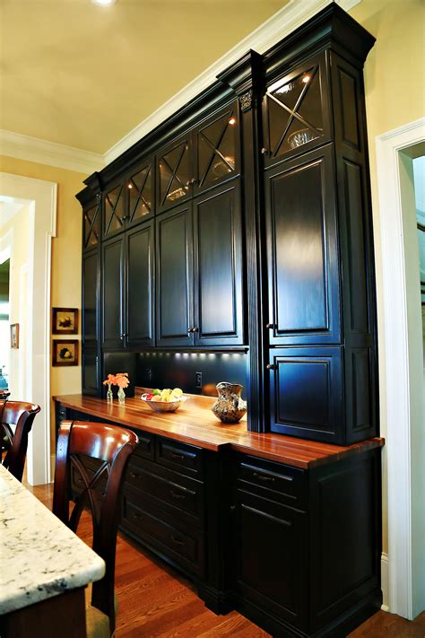 Classic kitchens of campbellsville has been building quality custom cabinets for the louisville and surrounding areas since 1983. Gallery | Kitchen Cabinetry | Classic Kitchens of Campbellsville | Custom Cabinets in Louisville ...
