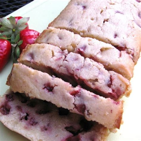 But this time around i was determined to get a strawberry cake that was moist. Amazing Strawberry Pound Cake Photos - Allrecipes.com