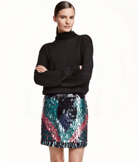 25 Statement Skirts For Fall 2015 Stylecaster