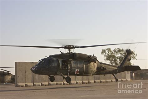 A Us Army Medevac Uh 60 Black Hawk Photograph By Terry Moore Pixels