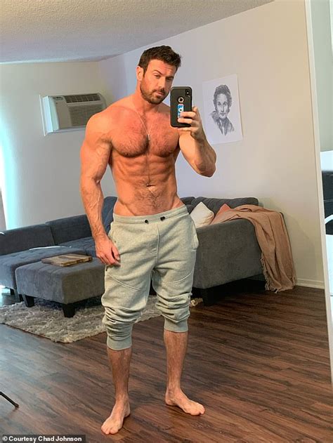 Bachelor Star Chad Johnson Reveals Hes Planning On Moving To Las Vegas