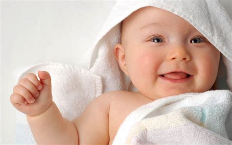 Funny Baby Wallpapers Top Free Funny Baby Backgrounds Wallpaperaccess