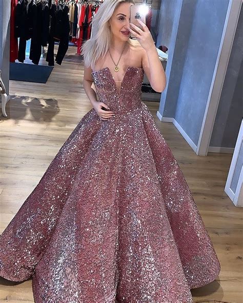 Glitter Ball Gown Prom Dresses 2019 Strapless Sleeveless Bling Bling