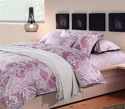 This bedspread is hypoallergenic and is made to work well. Sincerity Girls Dorm Bedding Twin Extra Long Comforter Set