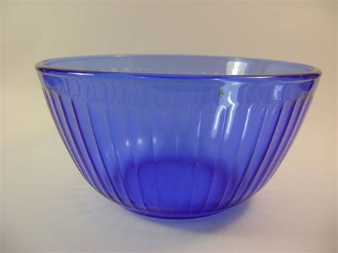 Pyrex Vintage Cobalt Blue Ribbed Glass 6cup 1 5l Mixing Bowl Etsy