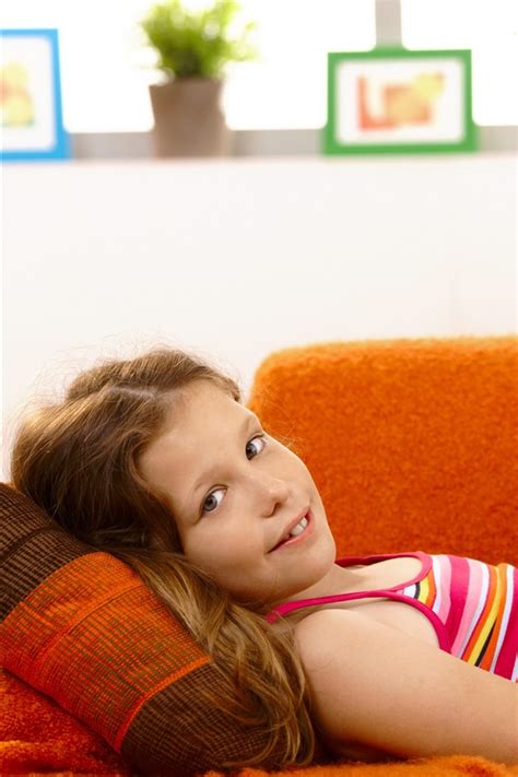 Wallpaper Cute little girl, rest, sofa 3840x2160 UHD 4K Picture, Image
