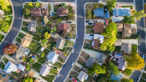 How to pick a good neighbourhood for a flip? | The GoWylde Team