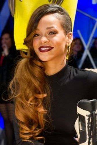 Rihanna Long Wavy Ombre Highlighted Side Ponytail For Black Women In
