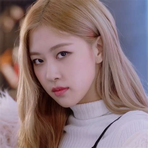 In this video i will show you which are the 3 blackpink members that stood out the most in each who is the richest member of blackpink??? Blackpink ~ Rosé 💕 | Blackpink rose, Blackpink, The most ...