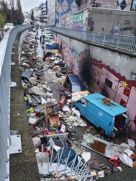Paris Covered In Garbage Sparks Hashtag Ripping Anne Hidalgo