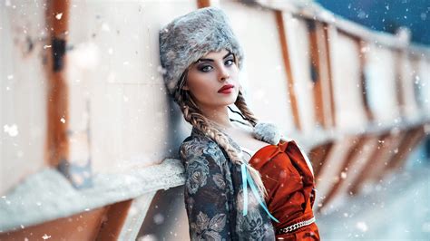 Girl In The Winter Hoodoo Wallpaper