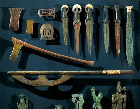 Egyptian Civilization Bronze Axes And Daggers With Electrum Blades