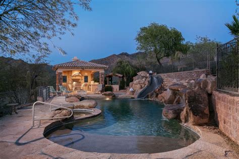 Why Az Ceos Are Buying Luxury Homes In Cave Creek Supreme Auctions