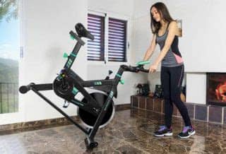 El entrenamiento de spinning en interiores es uno de los más conocidos y que más fama ha por ello, aquí te presentamos un listado de las mejores bicicletas de spinning recomendadas para casa. Partes de una Bicicleta: Guía completa octubre 2020