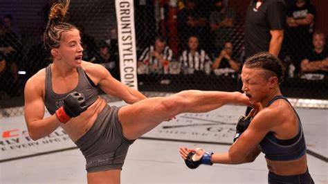 Ufc Debutant Maycee Barber 20 Plans A Record Climb To The Top Espn