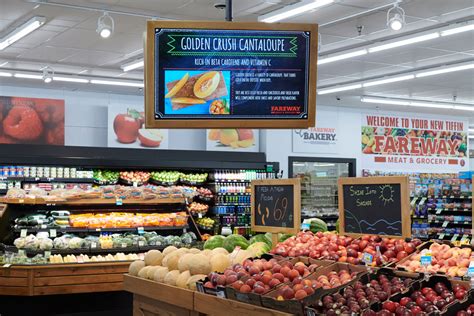 Digital Signage Enhances Grocery Store Shopping Experience Sign