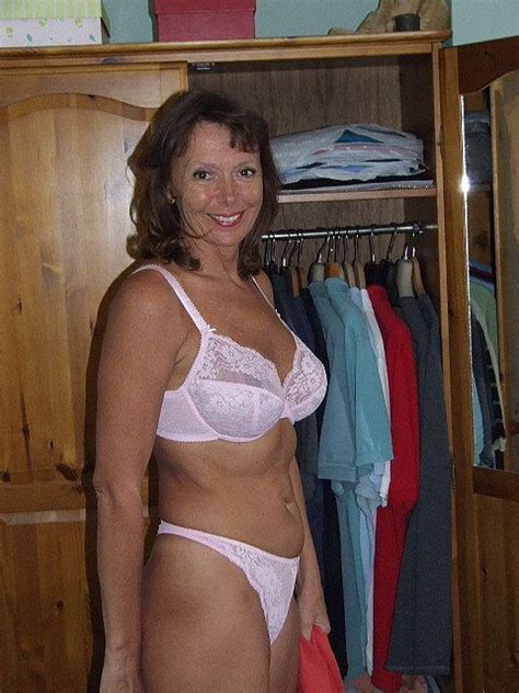 Pin By Retroguy On Mature And Sexy In Women Lingerie Sexy Bra