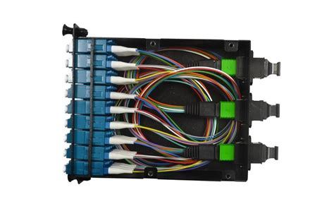 As the dwdm mux/demux & cwdm mux/demux goods are playing an even more and more as everybody knows, dwdm which represents dense wavelength division multiplexing was created. MTP MPO LGX Fiber Optic Cassette Module 12 24 36 Cores For Parallel Optics