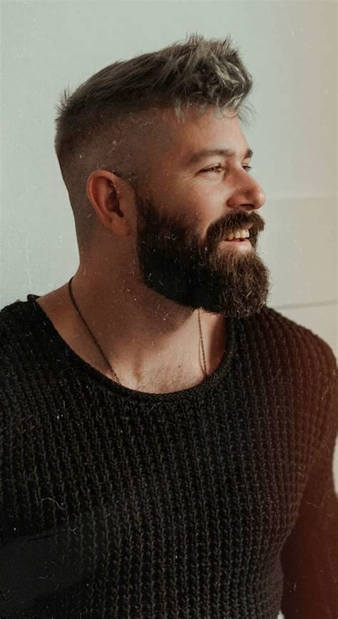 13 medium beard styles for men of all ages and face shapes