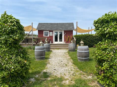 One Woman Winery Review Southold Long Island The Infatuation