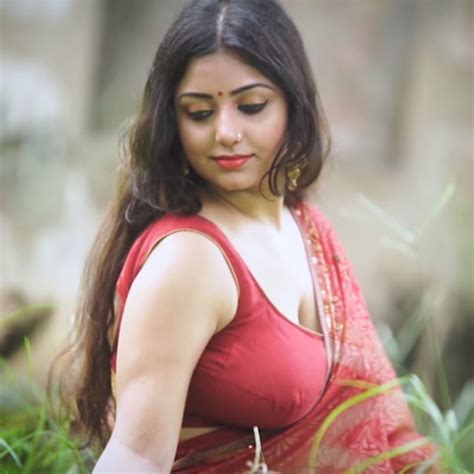 bengali model in hot red saree only for adults india facebook