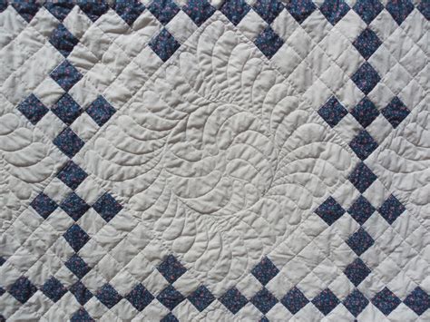 Tanderwen Quilts Beths Blue And White Quilt