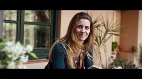 Yo habia pensado en echarle un huevo encima para ver si al horno se hacia como en las pizzerias. Vecineando ANUNCIO Spot Pizza Casa Tarradellas - anuncio ...