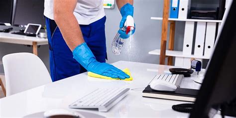 7 Factors To Consider When Choosing A Commercial Office Cleaning