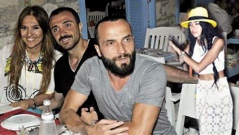 Hayatımızın en önemli günlerinden biri bugün. Berkay'dan Okan Kurt Demet Akalın çiftine tam destek