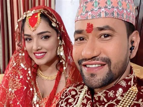fact check amrapali dubey and nirhua got married know the truth of this picture from nepal