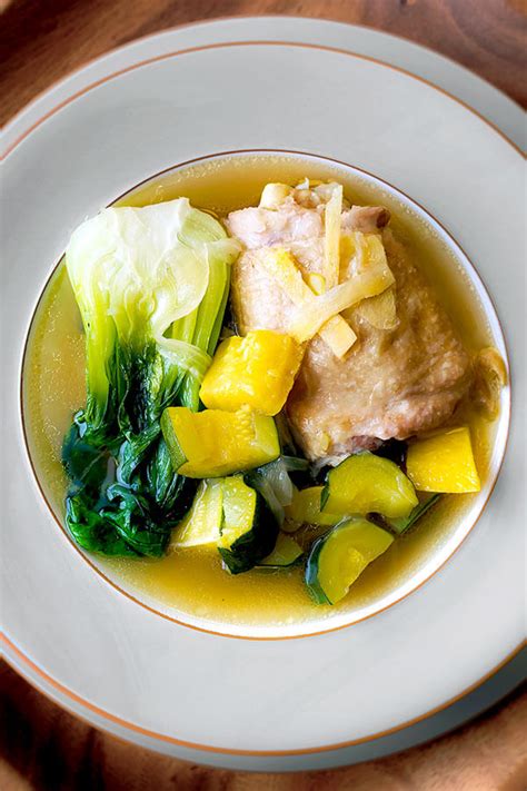 Chicken Tinola Recipe (Tinolang Manok) - Pickled Plum Food ...