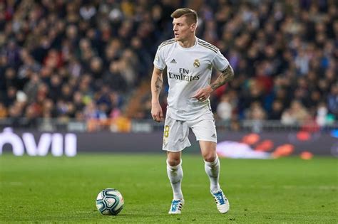 Les visiteurs nous avaient habitués à beaucoup mieux. Valence - Real / Valence-Real Madrid : les compos officielles - Our agents are accessible ...