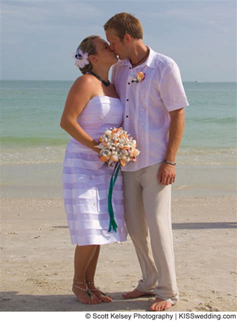 A beach wedding offers you lot of space to explore and decorate to your heart's content in whichever style it suits you. Casual beach wedding attire