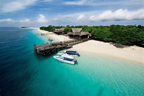 The Reef Dive Resort On The Mataking Island Bike And Tours